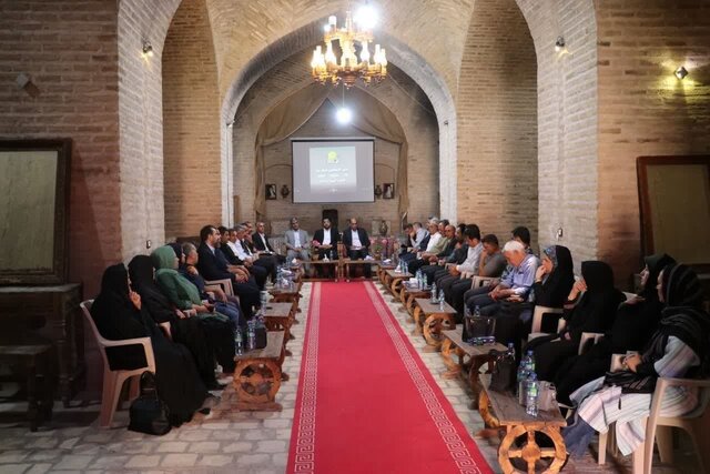 توسعه گردشگری نباید بهانه‌ای برای هنجارشکنی باشد